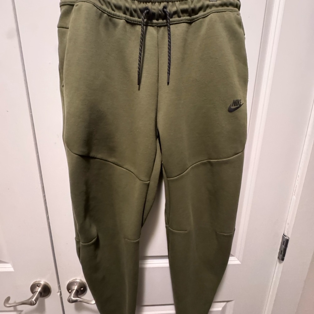 Nike Fleece Tech Green Sweatpants Large